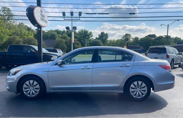 2012 Honda Accord LX 4D Sedan - $12,900 (1634 NW Broad St Murfreesboro, TN 37129)63621531844483123