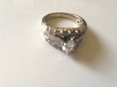 $5,500 14kt white gold diamond engagement ring 1