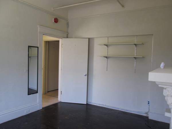 $795 / 2br - 165ft2 - $795 Single Room for Rent near by City College (ingleside / SFSU / CCSF)63946804609539123