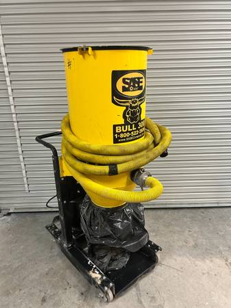 SASE BULL300 Vacuum — Professional Dust Extraction System 1