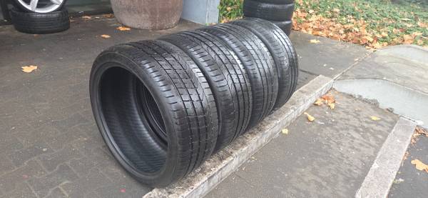 4 - 275/35 21 Pirelli 12040 Used Tires 1