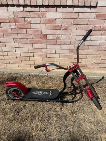 Schwinn Stingray Scooter 1