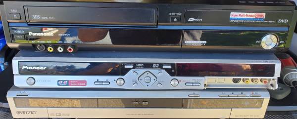 3 Dvd Recorders 1