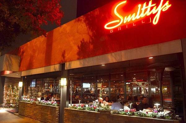 In-Person Bartender, Host, Runner Applications/Interviews on 1/6/26 1