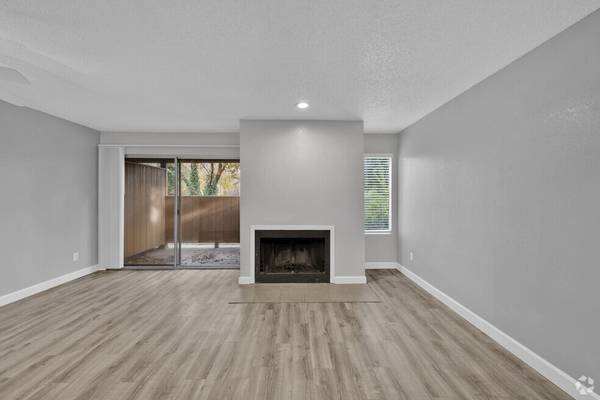 $1,400 / 1br - 750ft2 - MOVE IN SPECIAL! DEPOSIT MOVES YOU IN 1-bedroom ready Now (Citrus Heights)63900565893890124