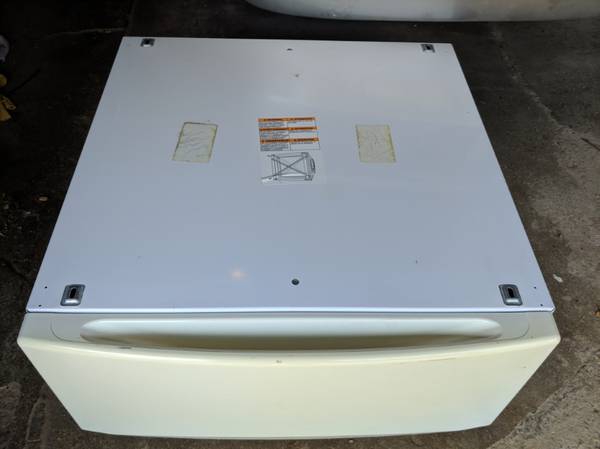 Laundry Pedestal, with drawer, washer dryer 1