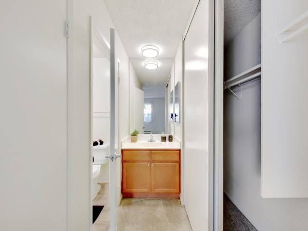 $1,687 / 1br - 675ft2 - Assigned Parking, All-Electric Kitchen, Spacious Floor Plans (san leandro)63928408673667123