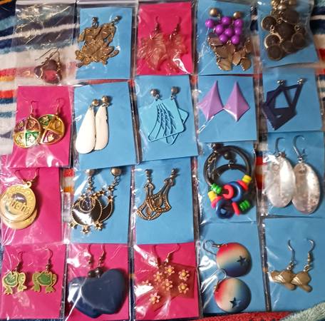 Vintage Earrings Lot 1
