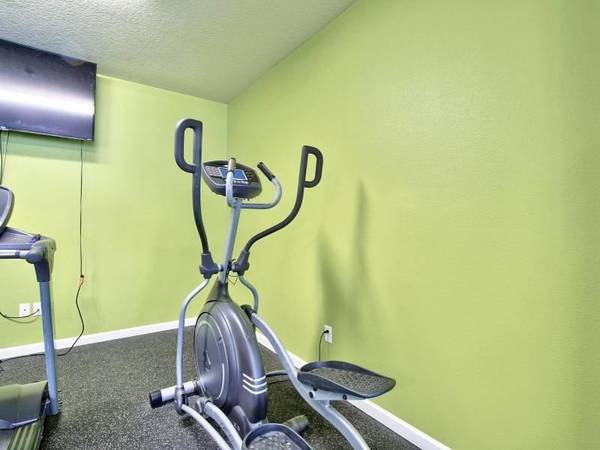 $1,895 / 2br - 1296ft2 - Centro de fitness, a poca distancia en automóvil de Crown Park y Lacamas Park63831607509121122