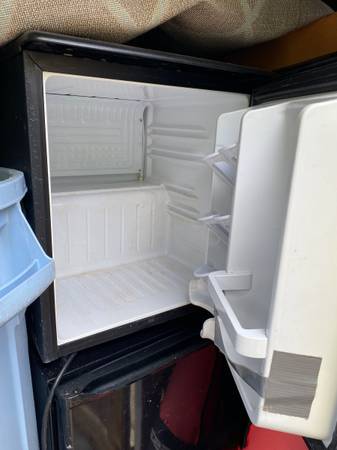 Mini fridge 1