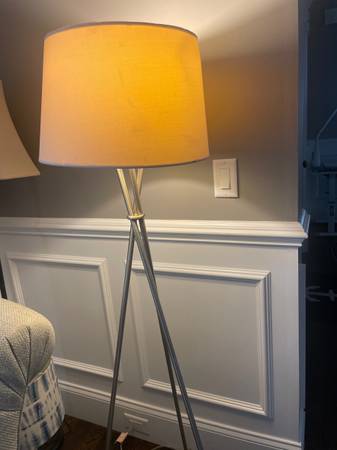 Floor lamp 1