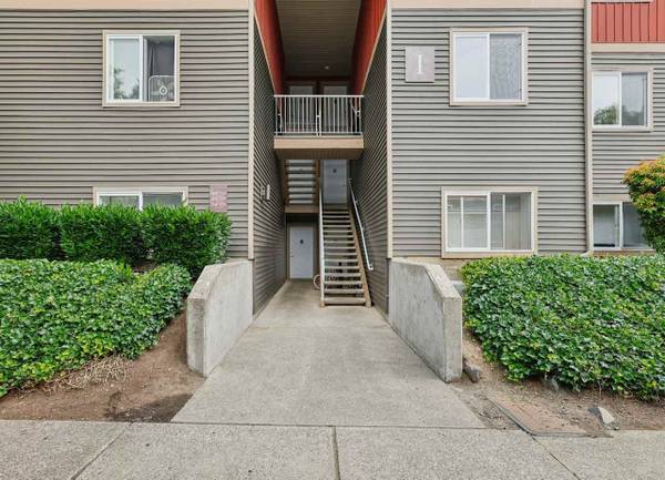 $2,328 / 3br - Comunidad recién renovada, centro de negocios, vida sin mantenimiento (8510 212th St NE, Arlington, WA)63688608138369122