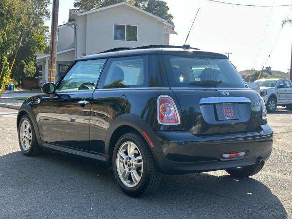 2013 MINI Hardtop Cooper - $4,90063473103397889122
