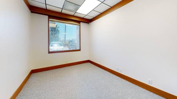 $375 / 100ft2 - Private Office Spaces Available - Shiloh Industrial Park - (healdsburg / windsor)63668111495939122