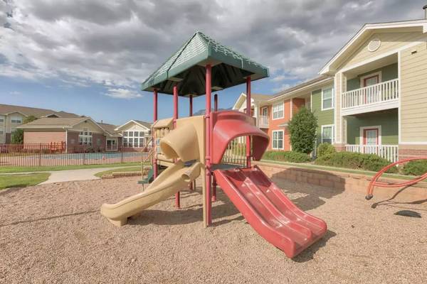 $1,184 / 1br - 728ft2 - Spacious and elegant! You've found your ideal 1 bed / 1 bath! (Colorado Springs)63658112189697122