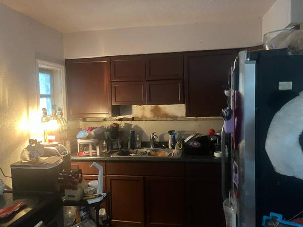 $300,000 / 3br - 1600ft2 - ¡Hogares al por mayor para arreglar y vender o comprar y mantener! NECESITA MUCHO TRABAJO. ¡DEBO VENDERLO!63825130432769120