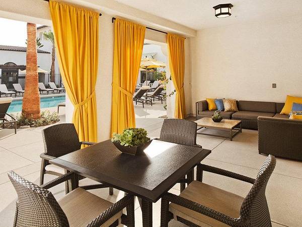 $2,900 / 2br - 1442ft2 - Open Floor Plans, Fitness Center, Wood-Style Flooring (Montclair)64028084559747123