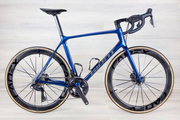 Giant TCR Advanced PRO Ultegra di2, Size - L ( 58cm ), Carbon road bik 1