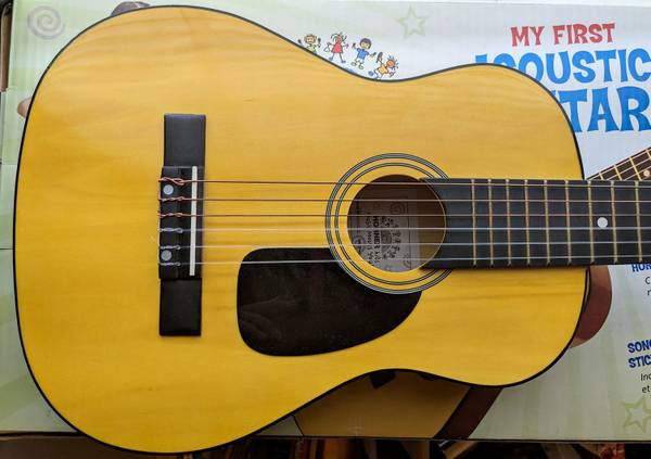 Kid's half size Classical Guitar + new strings - $50 (Johns Creek)63470457911425123
