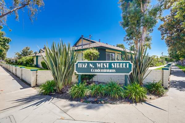 $450,000 / 2br - 920ft2 - **Anaheim Condo 2 bd/ 2 ba Under Market Value*** (North Anaheim)63701111141505121