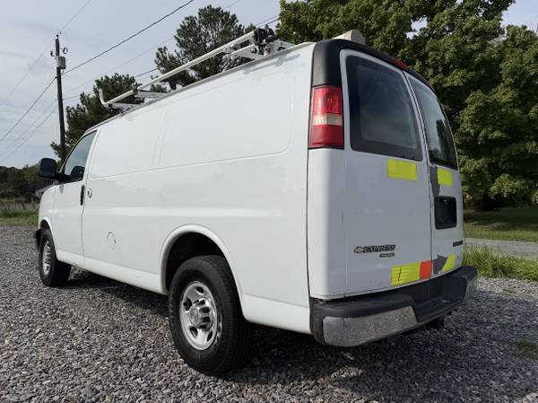 2014 Chevrolet Express 2500 Work - Photo 5