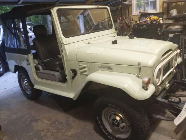 1965 Toyota Landcruiser FJ40 funciona excelente, para uso diario, registrado, asegurado. - $19,950 (McDonough)63621273847811122