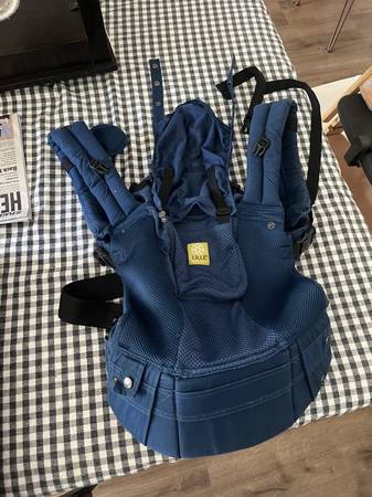 LÍLLÉbaby Complete All Seasons Baby Carrier – Navy 1