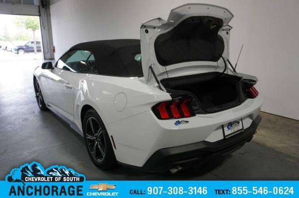 2024 Ford Mustang EcoBoost - $32,995 (2024 Ford Mustang EcoBoost)63442813165441123