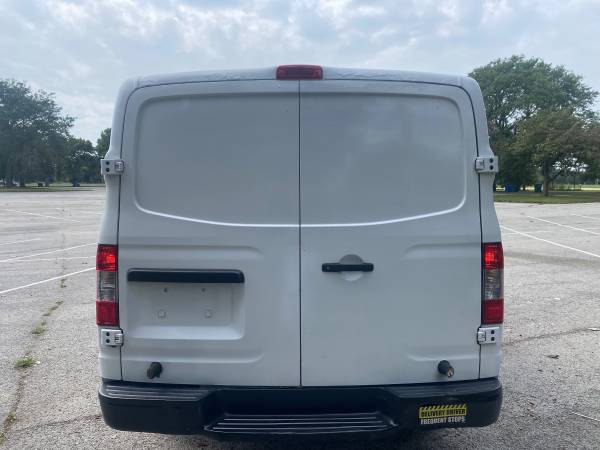 2016 Nissan NV 1500 - Photo 3