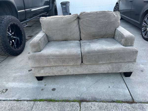 Free, comfy couch 1