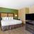 Close to Restaurants, Easy Access to I-10 and 202 Freeways, Gym 4 thumbnail