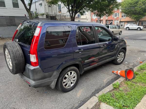 2005 Honda crv exl - $2,850 (Corona queen)63654719349891121