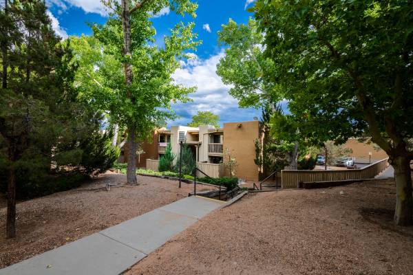 $1,575 / 1br - 582ft2 - Cozy One-Bedroom at The Reserve - Fiorina Properties63806069454851123
