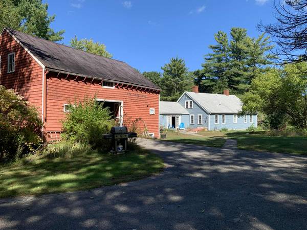 $1,200 / 1br - Nice room with private bath in South Berwick (South Berwick)63931654267394122