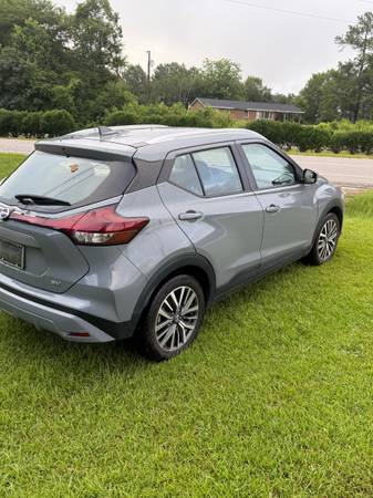 2021 Nissan kicks - $13,500 (Knighdale)63470074596867122