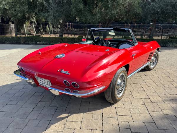 1965 Corvettes Stingray Convertible - $75,000 (morgan hill)63469883091073120