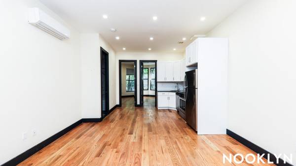 $4,000 / 3br - Amazing Renovated 3 Bed in Bed Stuy!! (Bed Stuy)63788856795139123