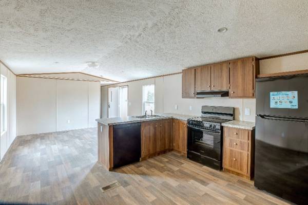 $1,050 / 3br - Make This House Your Home (Wetumpka)64032131214594121