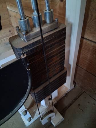 commercial abs workout machine - $250 (Snohomish)63471359556225122