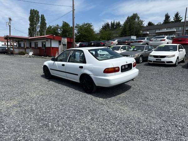 Sedán Honda Civic LX 1995 - $3.999 (Lynnwood, WA)63441696817793124