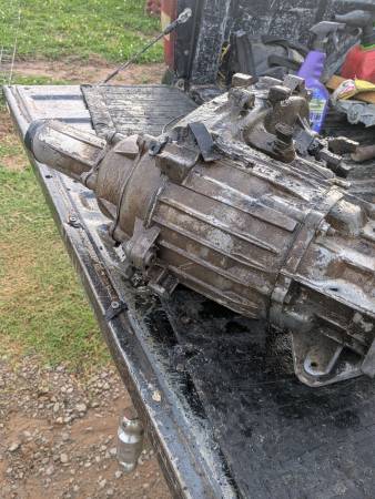 Transfer case 96-99 Chevy 1