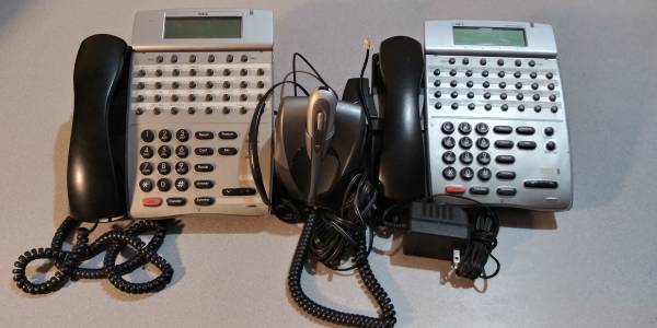 NEC DTerm80 DTH-16D-2 Black16 Button Digital Telephone 1