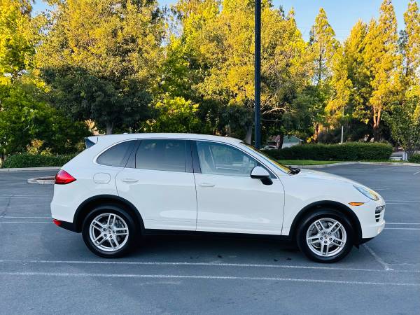 2011 Porsche Cayenne Platinum Edition - $13,888 (Daly city, San Mateo, Palo Alto)63613146430081123