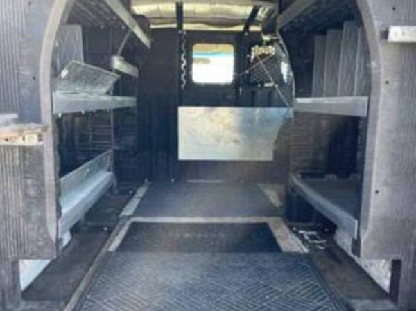 2007 Chevrolet Express Van 3500 - Photo 6