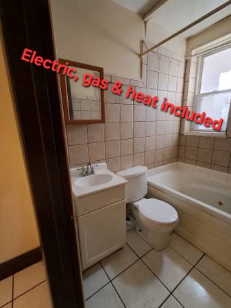 $750 / 1br - 380ft2 - 1 BEDROOM APT. (East Chicago, Indiana)64041645485954122