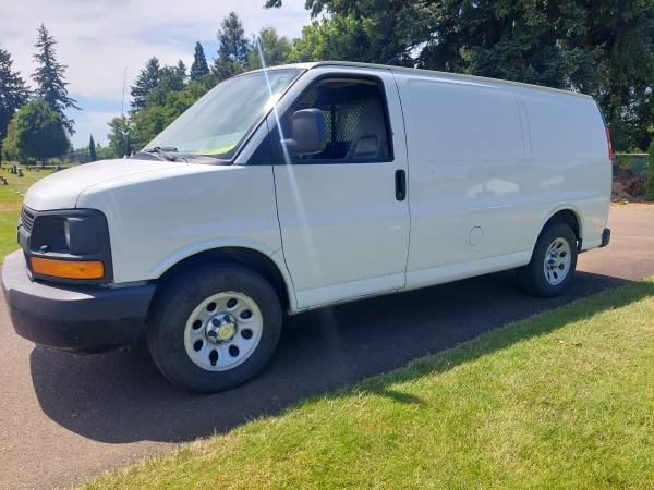 2012 Chevrolet Express Van