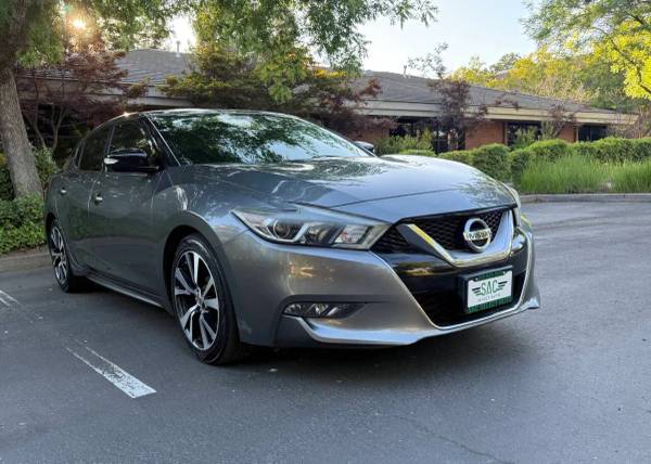 2017 Nissan Maxima - - $8,999 (sacramento)63619483498243121