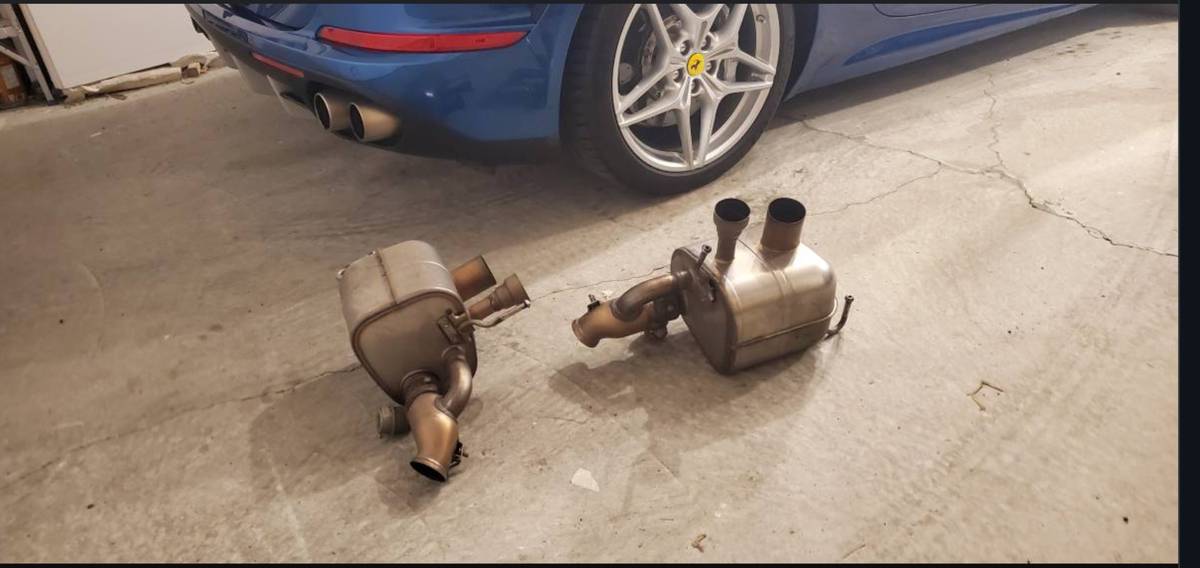 Ferrari California exhaust used