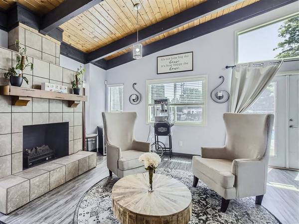 Business Center, Fire Pit, Playground 1