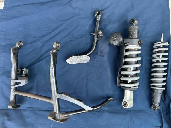 2006- 2012 BMW R1200GS Lowering Kit 1